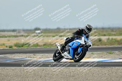 media/Apr-18-2025-TrackDaz (Fri) [[45f5874c44]]/C Group/Session 1 (Turn 7)/